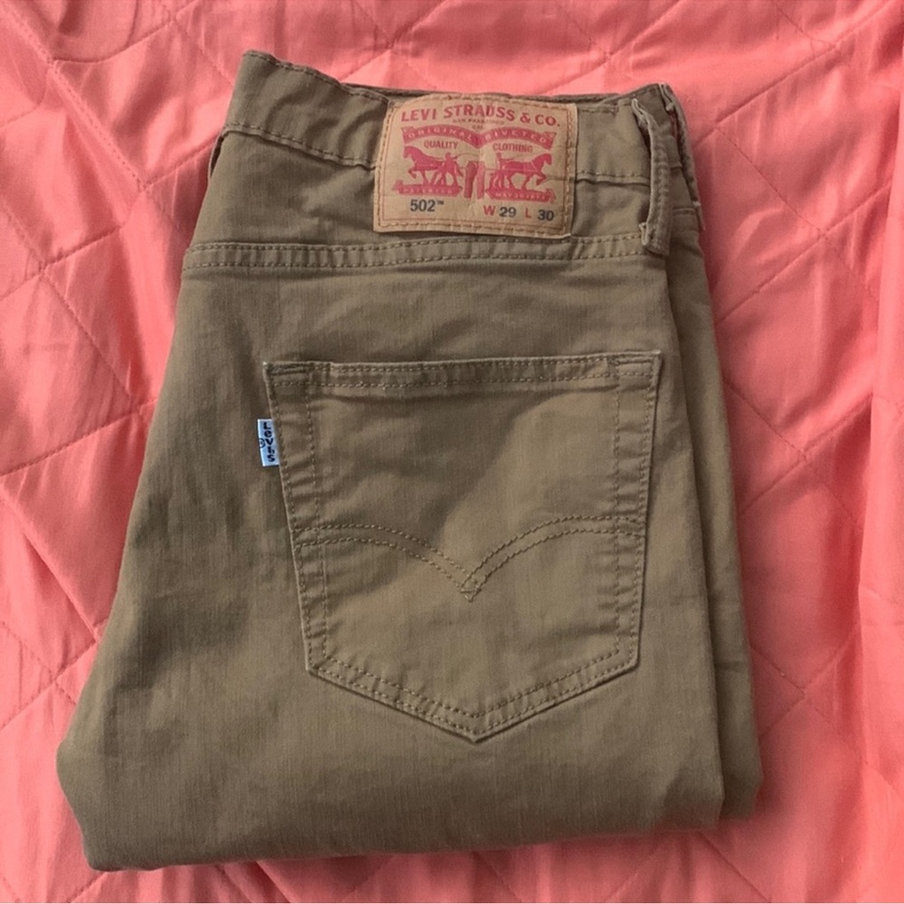 Men Levi pant size 29×30 style 502